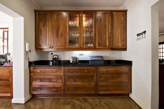 Zimbabwean teak_shaker_ pot drawers_kitchen